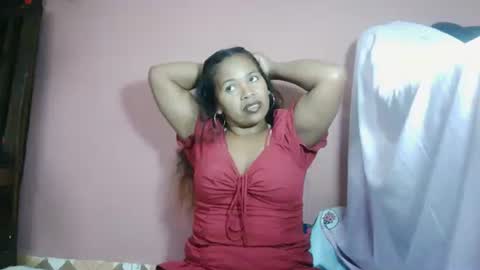 luniah online show from May 10, 2026, 4:39 am