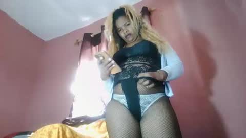 luniah online show from May 22, 2026, 7:04 am
