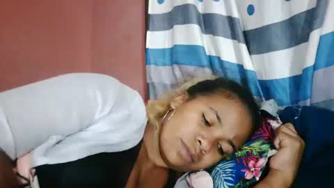 luniah online show from May 27, 2026, 8:28 pm