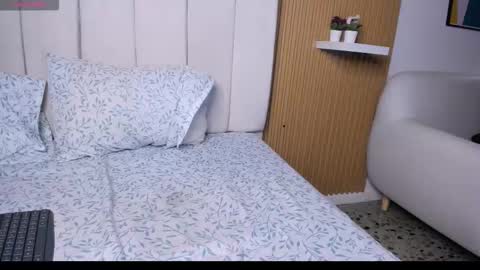 Snapshot of lunita_bigboobs chatting on February 7, 2026, 5:38 pm Lunita online show from February 7, 2026, 5:38 pm