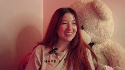 Luna online show from December 4, 2025, 5:50 am