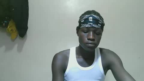 luoislove online show from October 26, 2025, 9:59 am