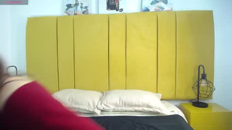 Lupita223 online show from December 28, 2024, 12:45 pm