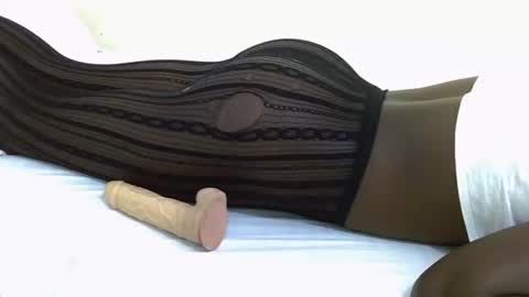 sweet girl online show from February 12, 2025, 10:26 pm