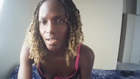 Snapshot of lupitalion chatting on April 24, 2026, 1:13 pm Lion online show from April 24, 2026, 1:13 pm