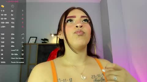 Snapshot of lurea_pearl chatting on November 19, 2025, 5:18 am Lurea pearl online show from November 19, 2025, 5:18 am