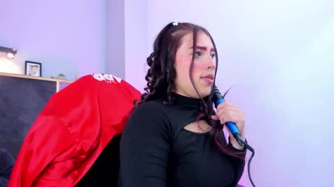 Snapshot of lurea_pearl chatting on November 26, 2025, 6:25 am Lurea pearl online show from November 26, 2025, 6:25 am