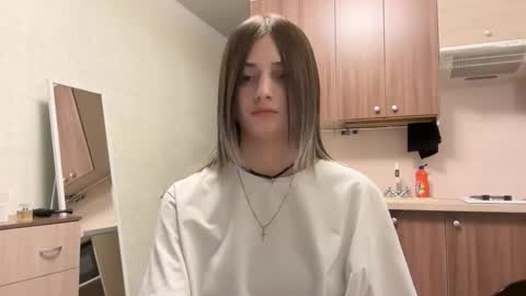 Snapshot of lurlineoline chatting on November 1, 2025, 4:09 pm May online show from November 1, 2025, 4:09 pm