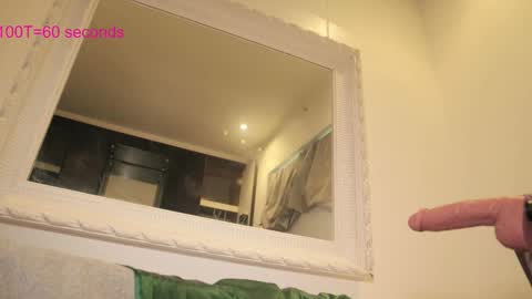 lusciouslipsxx online show from October 13, 2025, 6:02 am