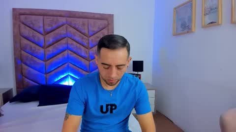 Lushian And Luna online show from December 15, 2025, 3:05 pm