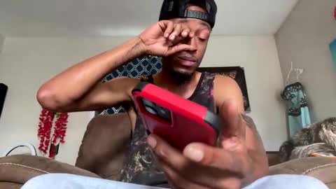 Snapshot of lust_j chatting on November 14, 2025, 4:06 pm LUST online show from November 14, 2025, 4:06 pm