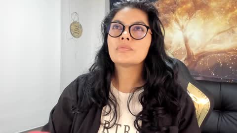 Snapshot of lust_mom chatting on December 3, 2024, 4:06 pm Angela 3 online show from December 3, 2024, 4:06 pm