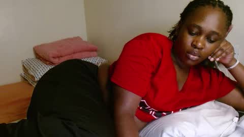 Snapshot of lustrouschoco chatting on February 27, 2026, 6:08 pm lustrous-choco online show from February 27, 2026, 6:08 pm