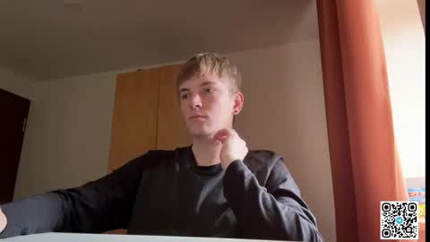 Nik online show from October 16, 2025, 8:59 am