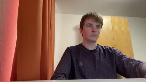 Nik online show from November 14, 2025, 11:42 am