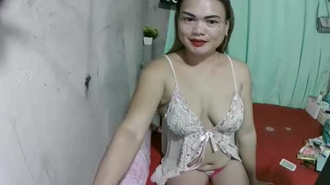 Flora Mae online show from April 16, 2026, 5:03 pm