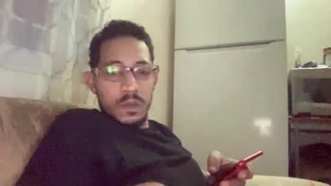 Snapshot of luuluu12 chatting on October 22, 2025, 2:34 am Watch Me Cum online show from October 22, 2025, 2:34 am