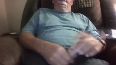 luv269er online show from April 13, 2026, 5:13 am