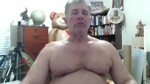 Snapshot of luv2bnakedallthetime chatting on December 20, 2024, 10:11 pm Tony online show from December 20, 2024, 10:11 pm