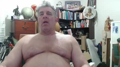 Snapshot of luv2bnakedallthetime chatting on March 4, 2025, 11:00 pm Tony online show from March 4, 2025, 11:00 pm