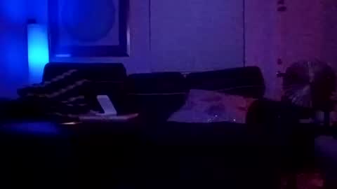 Luv2tokNstrok online show from October 11, 2025, 6:34 am