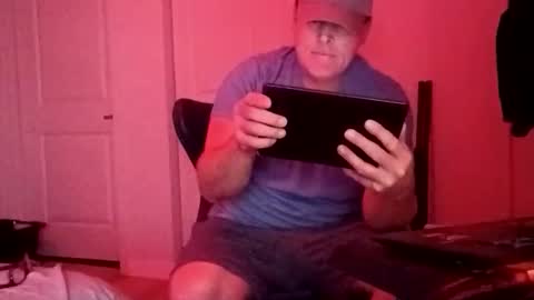 Snapshot of luv2toknstrok chatting on February 2, 2026, 8:02 am Luv2tokNstrok online show from February 2, 2026, 8:02 am