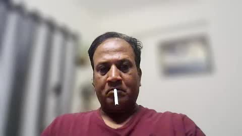 Snapshot of luv3981 chatting on December 20, 2025, 8:05 pm Pervert online show from December 20, 2025, 8:05 pm