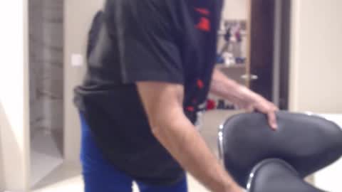 Snapshot of luv_missle chatting on March 2, 2025, 2:30 am luv_missle online show from March 2, 2025, 2:30 am