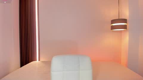 Lu. online show from October 19, 2025, 4:07 pm