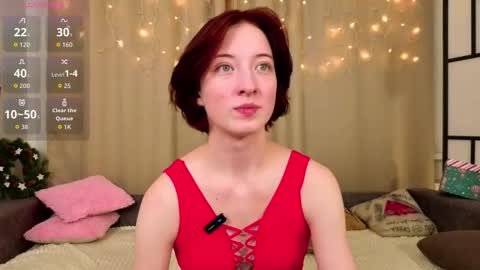 Snapshot of luvenianitschke chatting on December 17, 2025, 9:04 am Sasha online show from December 17, 2025, 9:04 am