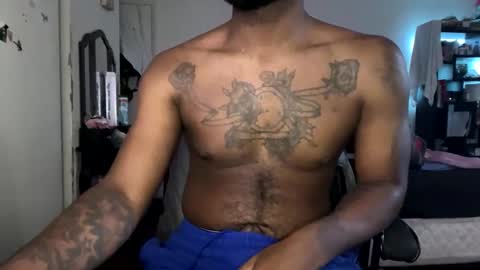 Snapshot of luverboibbc chatting on January 27, 2025, 8:39 pm luverboi online show from January 27, 2025, 8:39 pm