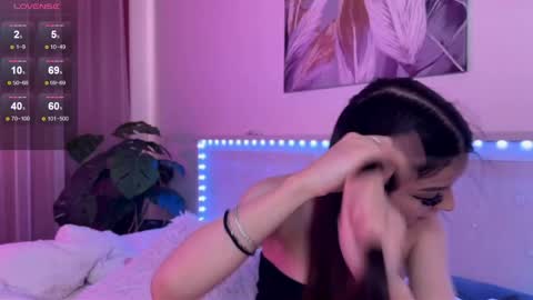 Snapshot of luvlyveronica chatting on May 30, 2026, 8:33 am Veronica online show from May 30, 2026, 8:33 am