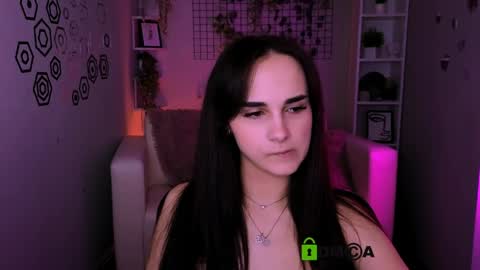 luvmiraya online show from May 27, 2026, 11:02 pm