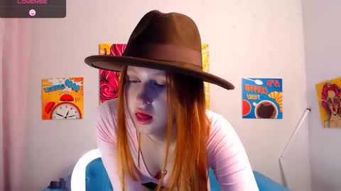 lux_angel online show from November 25, 2025, 9:37 pm