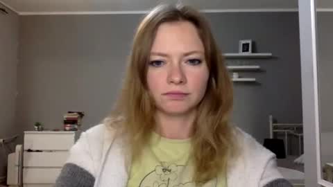 Millie online show from October 21, 2025, 8:53 pm