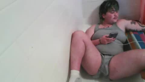Snapshot of luxblackstone chatting on October 22, 2025, 3:51 am Lux online show from October 22, 2025, 3:51 am