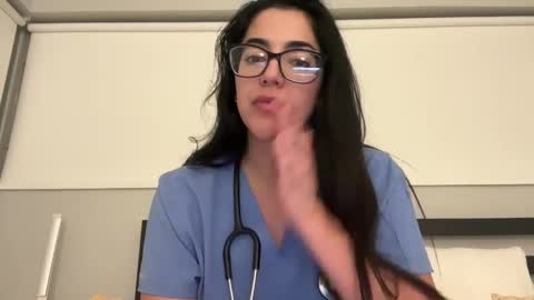 Snapshot of luxcher22 chatting on January 16, 2025, 7:49 am luxcher22 online show from January 16, 2025, 7:49 am