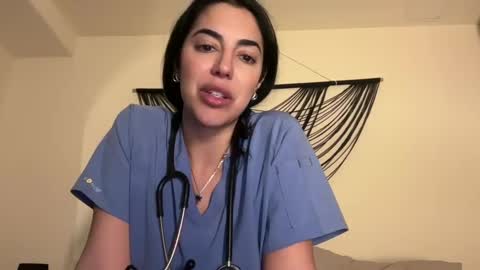 Snapshot of luxcher22 chatting on January 26, 2025, 3:38 am luxcher22 online show from January 26, 2025, 3:38 am