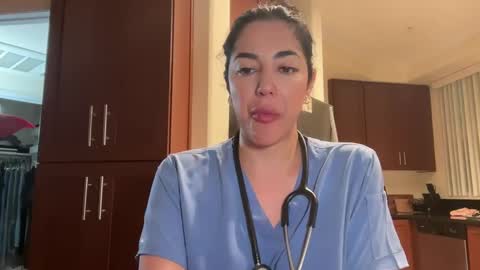 Snapshot of luxcher22 chatting on February 11, 2025, 3:08 am luxcher22 online show from February 11, 2025, 3:08 am