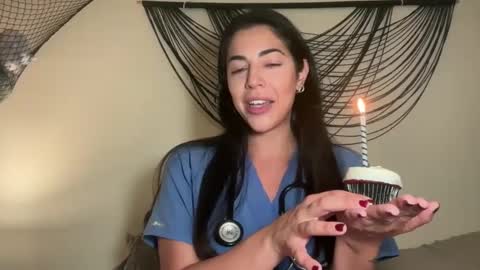 Snapshot of luxcher22 chatting on September 26, 2025, 2:48 am luxcher22 online show from September 26, 2025, 2:48 am