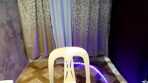 Snapshot of luxirfy_xx chatting on January 31, 2026, 7:11 pm luxirfy online show from January 31, 2026, 7:11 pm