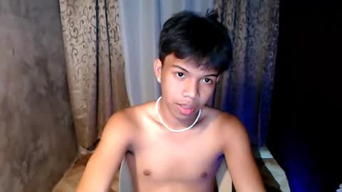 Snapshot of luxirfy_xx chatting on February 10, 2026, 4:55 pm luxirfy online show from February 10, 2026, 4:55 pm