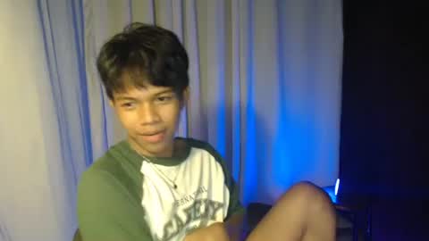 Snapshot of luxirfy_xx chatting on March 9, 2026, 6:56 pm luxirfy online show from March 9, 2026, 6:56 pm