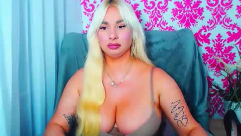 Luxuriaa online show from May 20, 2026, 7:53 pm
