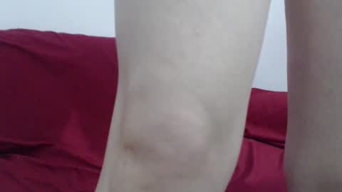 Snapshot of luxuriouss_s chatting on December 31, 2024, 10:15 am Laura online show from December 31, 2024, 10:15 am