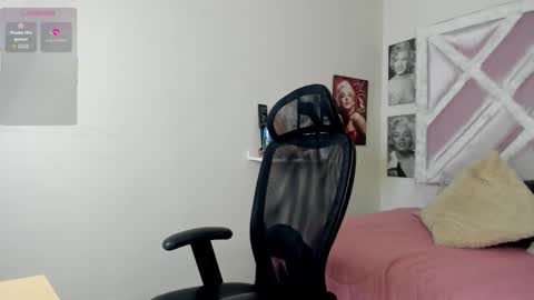 Lux online show from March 5, 2026, 12:56 pm