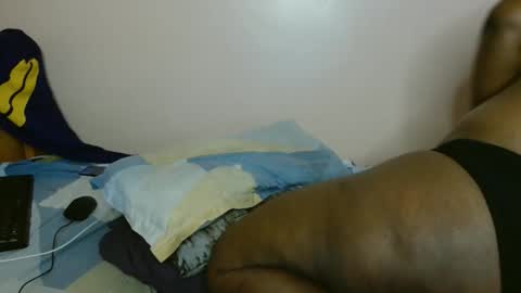 luzremi online show from April 1, 2026, 1:41 pm