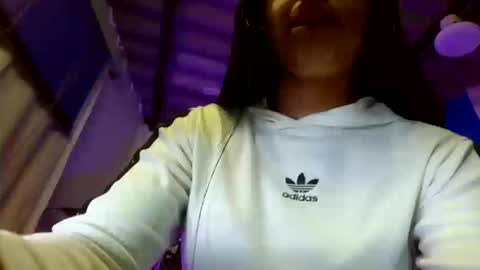 Snapshot of luzzy_cam chatting on October 17, 2025, 10:56 pm luzzy I hope your visit and that we manage to get very hot online show from October 17, 2025, 10:56 pm