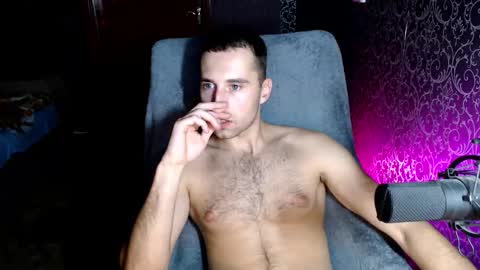 Snapshot of lv_boy chatting on October 20, 2025, 7:36 pm lv_boy online show from October 20, 2025, 7:36 pm