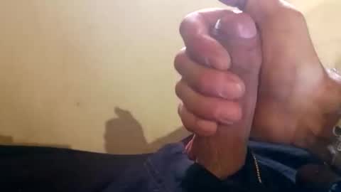 Snapshot of lvacd11 chatting on December 19, 2025, 9:22 pm Lvac11 online show from December 19, 2025, 9:22 pm